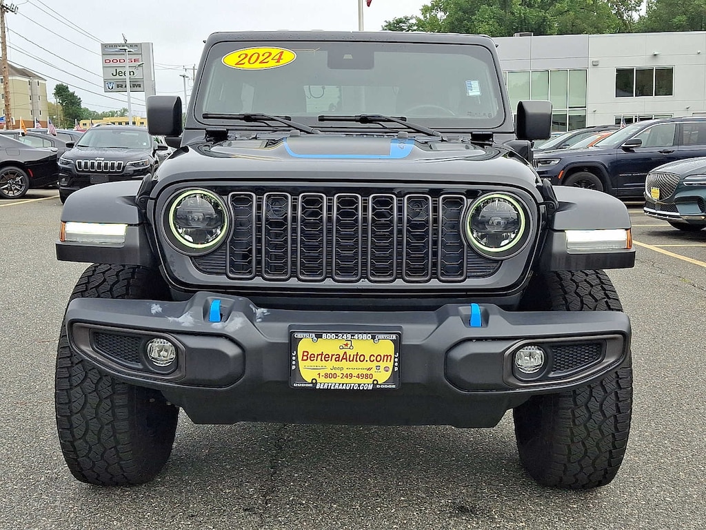 Used 2024 Jeep Wrangler 4xe Rubicon SUV