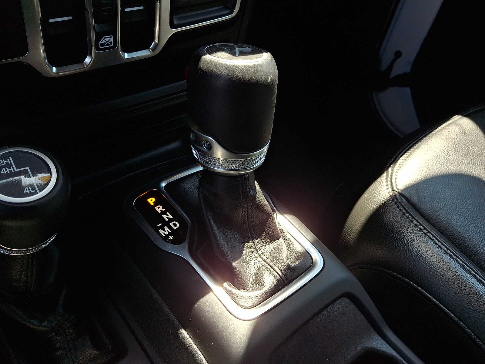 2022 Jeep Wrangler Unlimited Sahara Altitude - Photo 15