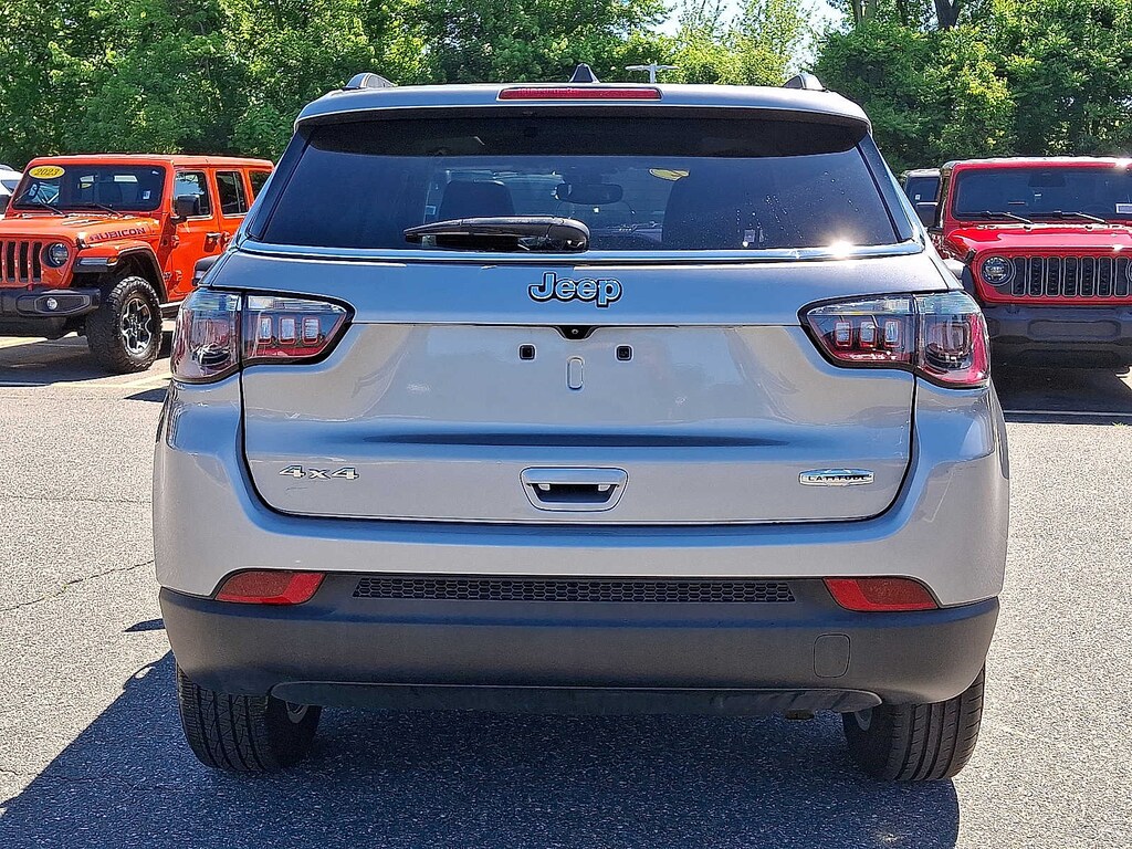 Used 2022 Jeep Compass Latitude SUV