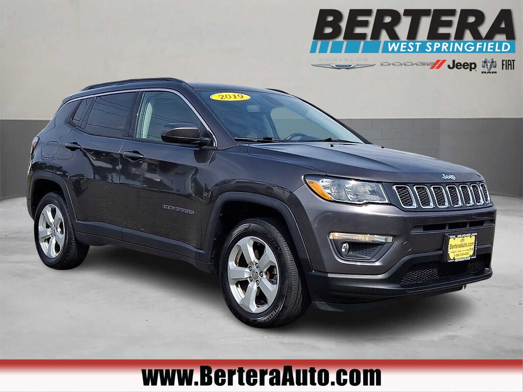 Used 2019 Jeep Compass Latitude SUV