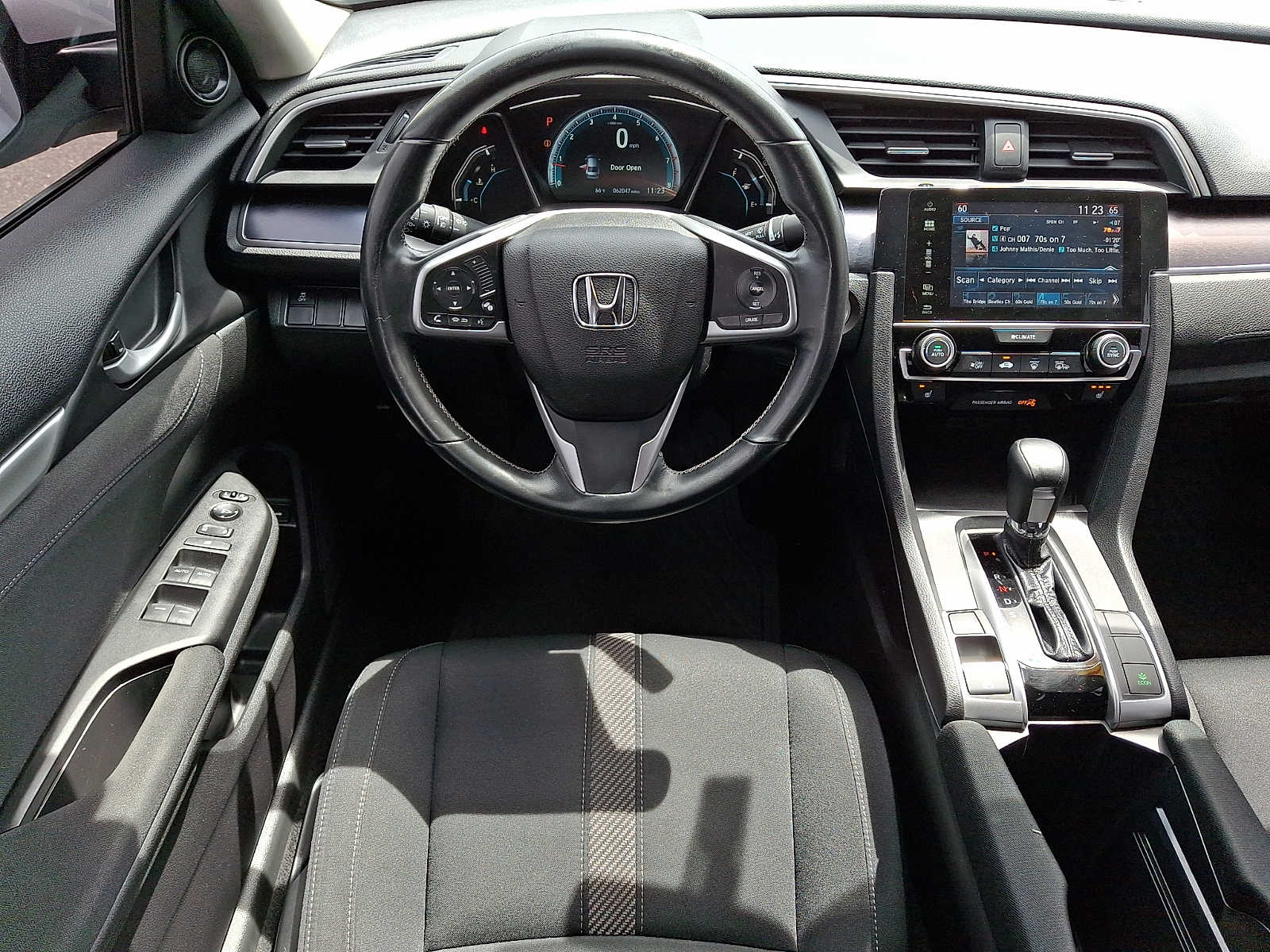 2018 Honda Civic EX-T - Photo 11