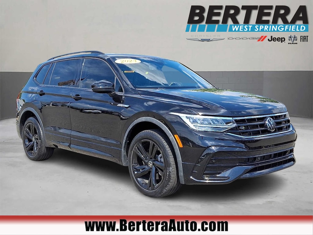 Used 2023 Volkswagen Tiguan SE R-Line Black SUV