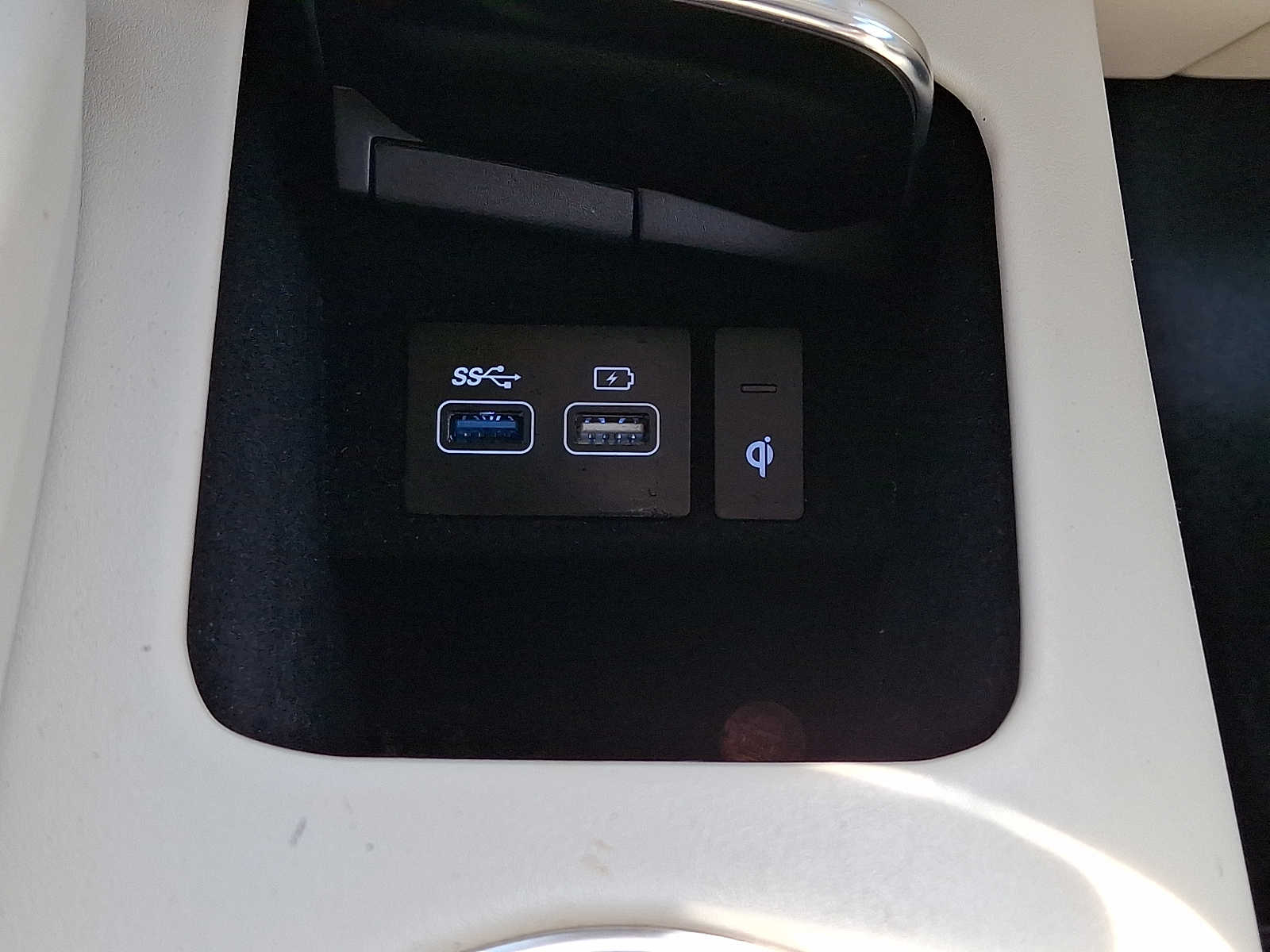2024 GENESIS GV70 Standard - Photo 27