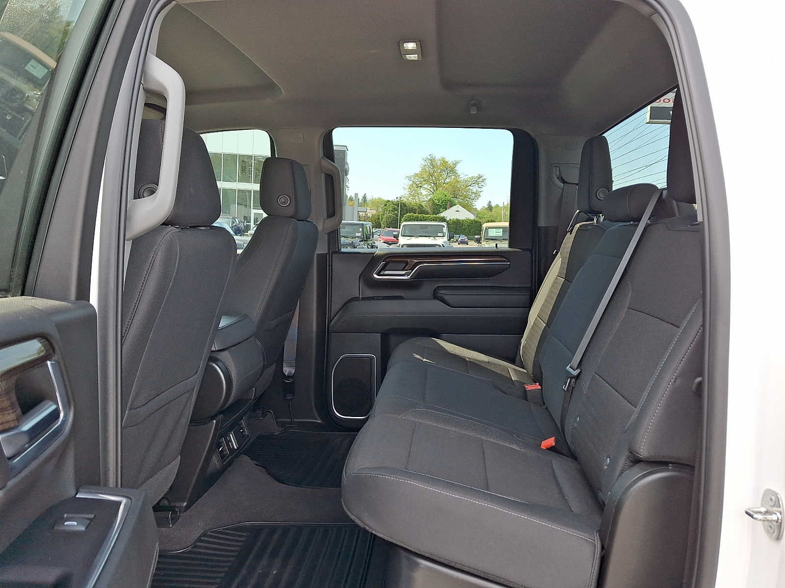 2024 Chevrolet Silverado 2500HD LT - Photo 10
