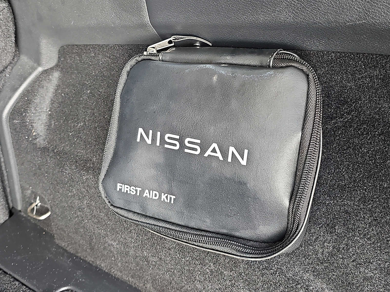 2024 Nissan Rogue SV - Photo 29