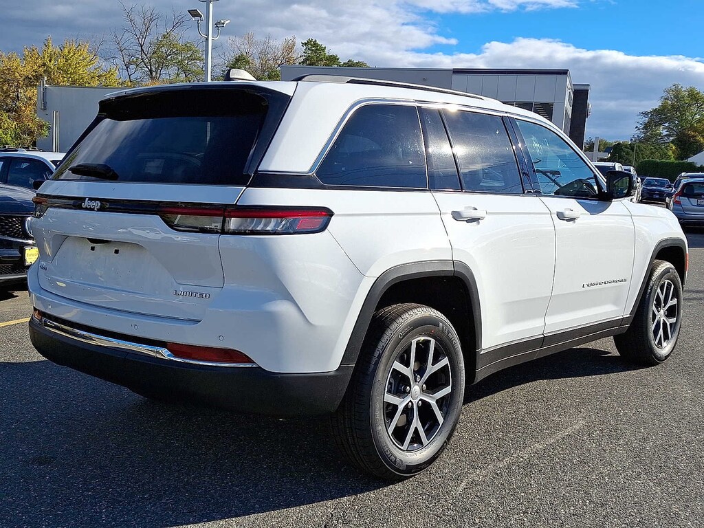 New 2025 Jeep Grand Cherokee LIMITED 4X4 Sport Utility