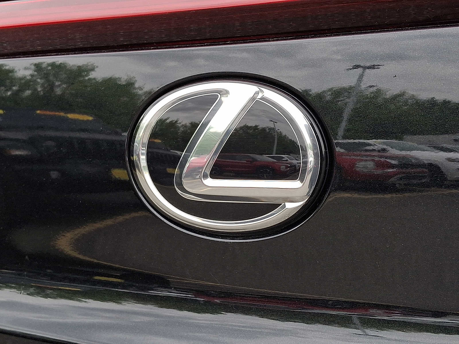 2023 Lexus UX Hybrid 250h - Photo 30