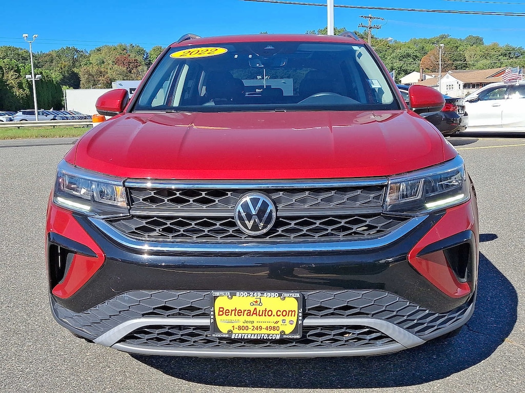Used 2022 Volkswagen Taos SE SUV