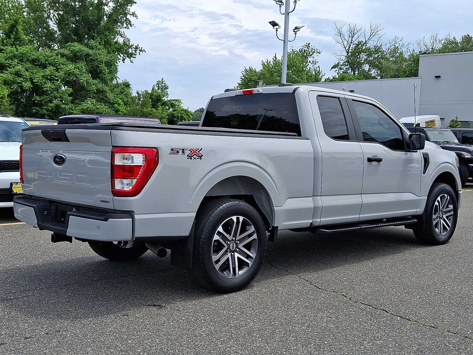 2023 Ford F-150 XL - Photo 6