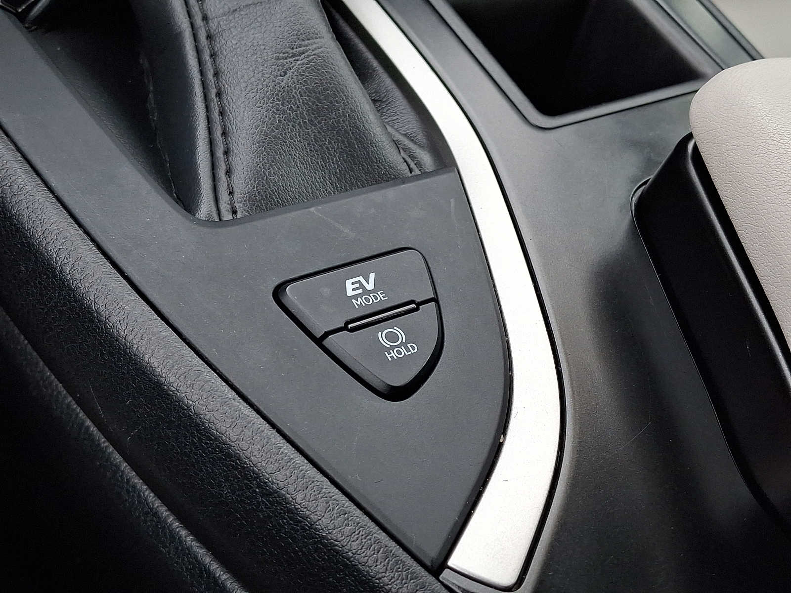 2023 Lexus UX Hybrid 250h - Photo 26