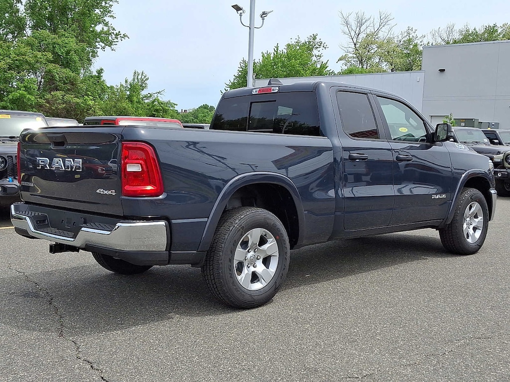 New 2026 Ram 1500 BIG HORN QUAD CAB 4X4 6'4 BOX Pickup