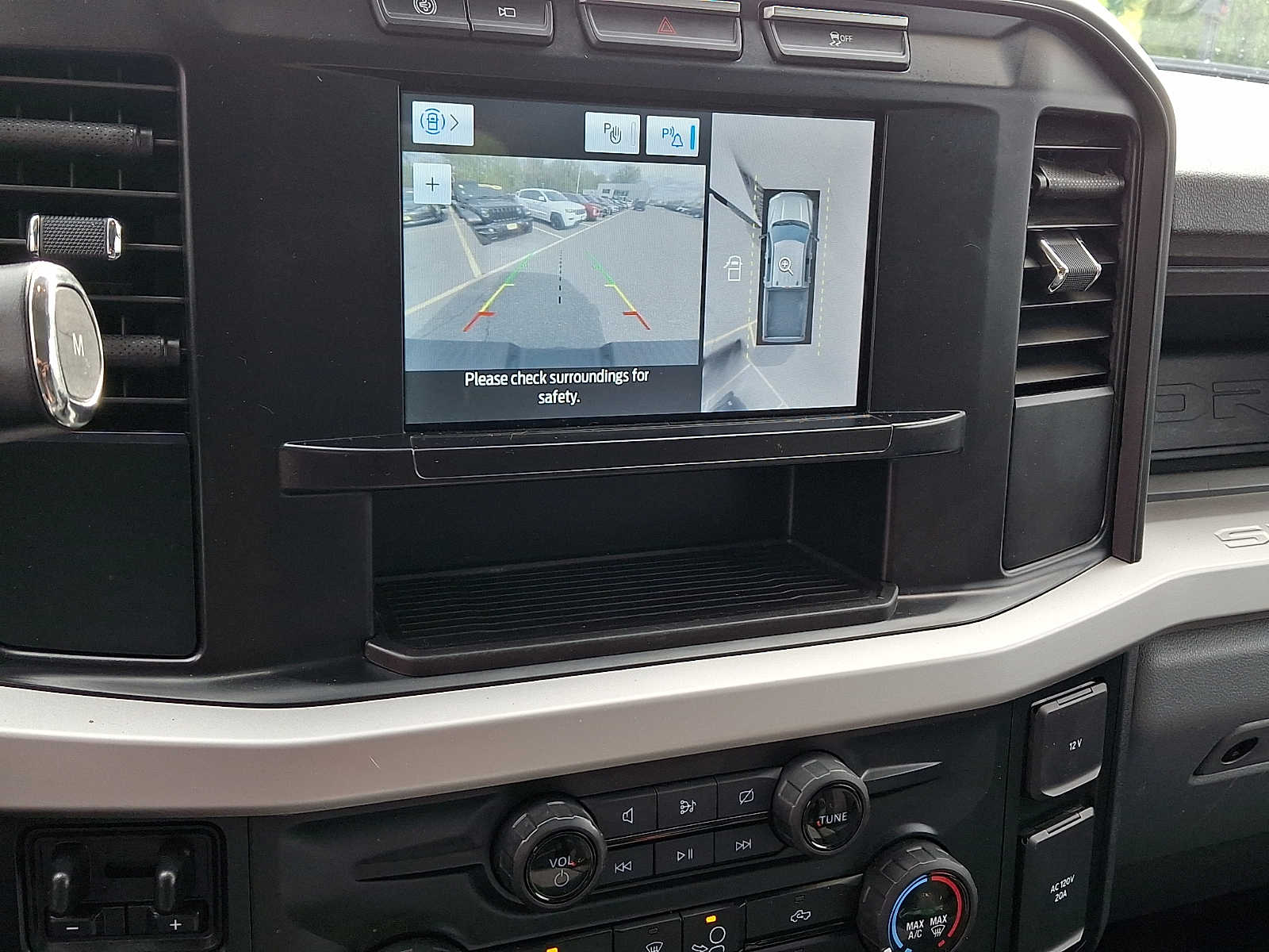 2023 Ford F-250 Super Duty XL - Photo 18