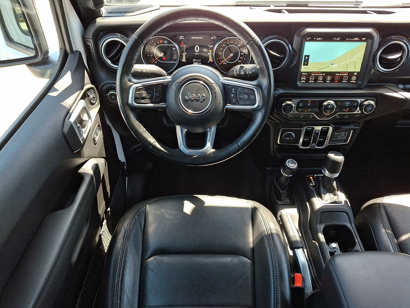 2022 Jeep Wrangler Unlimited Sahara Altitude - Photo 12