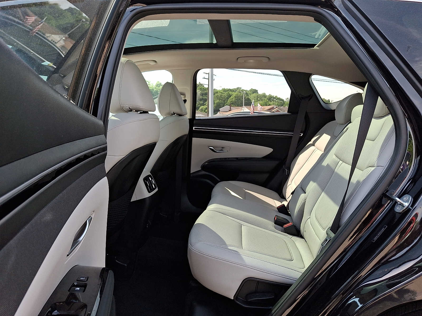 2023 Hyundai Tucson Limited - Photo 10