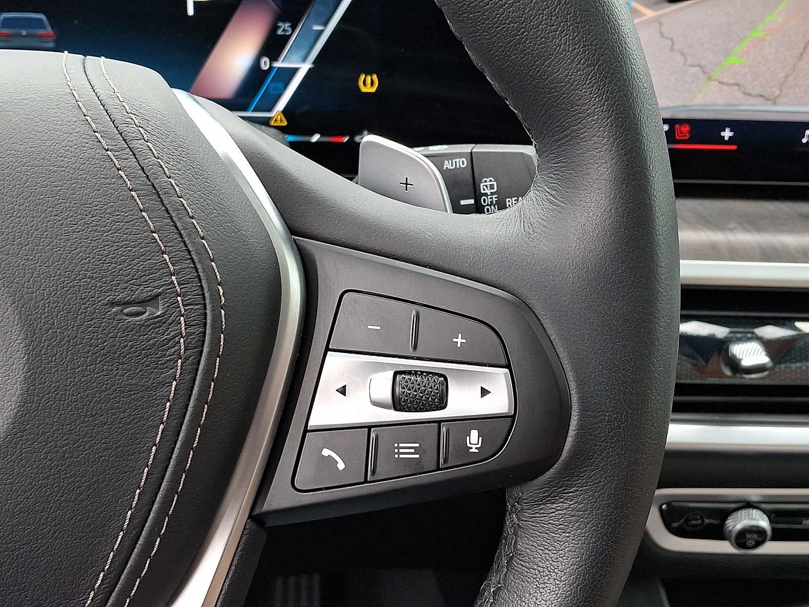 2025 BMW X5 40i - Photo 25