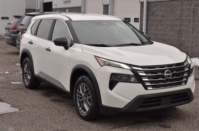 Used 2024 Nissan Rogue S with VIN 5N1BT3AB5RC683533 for sale in Chicopee, MA