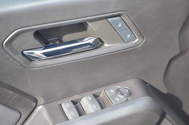 2024 Chevrolet Colorado LT - Photo 16
