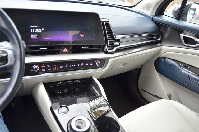 2023 Kia Sportage EX Hybrid - Photo 24