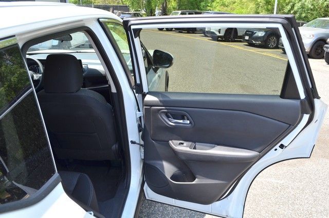 2024 Nissan Rogue SV - Photo 33