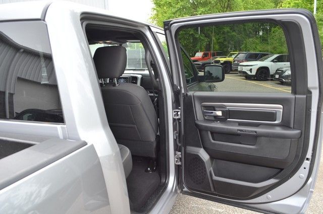2024 RAM Ram 1500 Classic Warlock - Photo 31