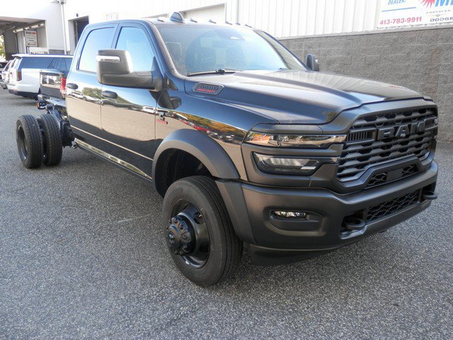 New 2027 Ram 5500 CREW CAB CHASSIS Pickup