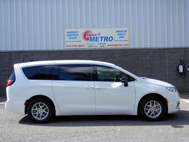 2026 Chrysler Pacifica
