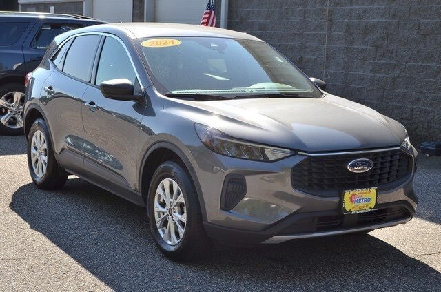 2024 Ford Escape Active photo 2