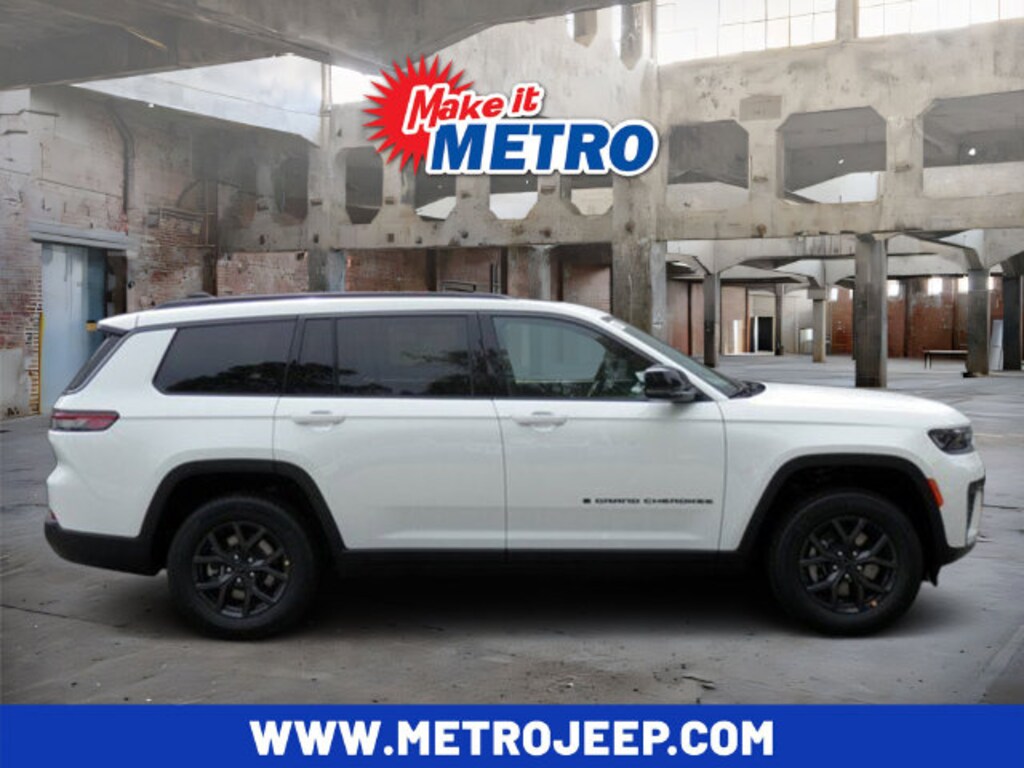 New 2027 Jeep Grand Cherokee L 3 Row LAREDO 4X4 Sport Utility