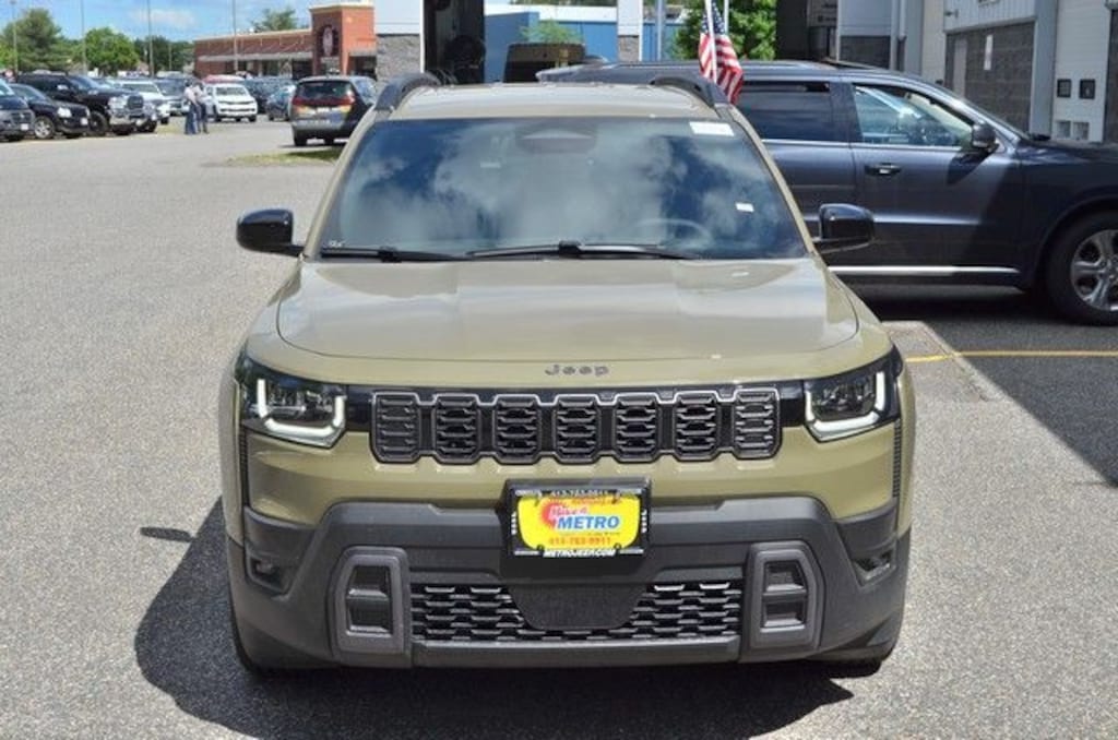 New 2026 Jeep Cherokee LAREDO 4X4 Sport Utility