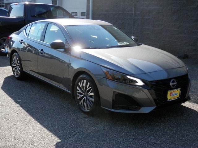 Used 2026 Nissan Altima SV with VIN 1N4BL4DV0TN345023 for sale in Chicopee, MA