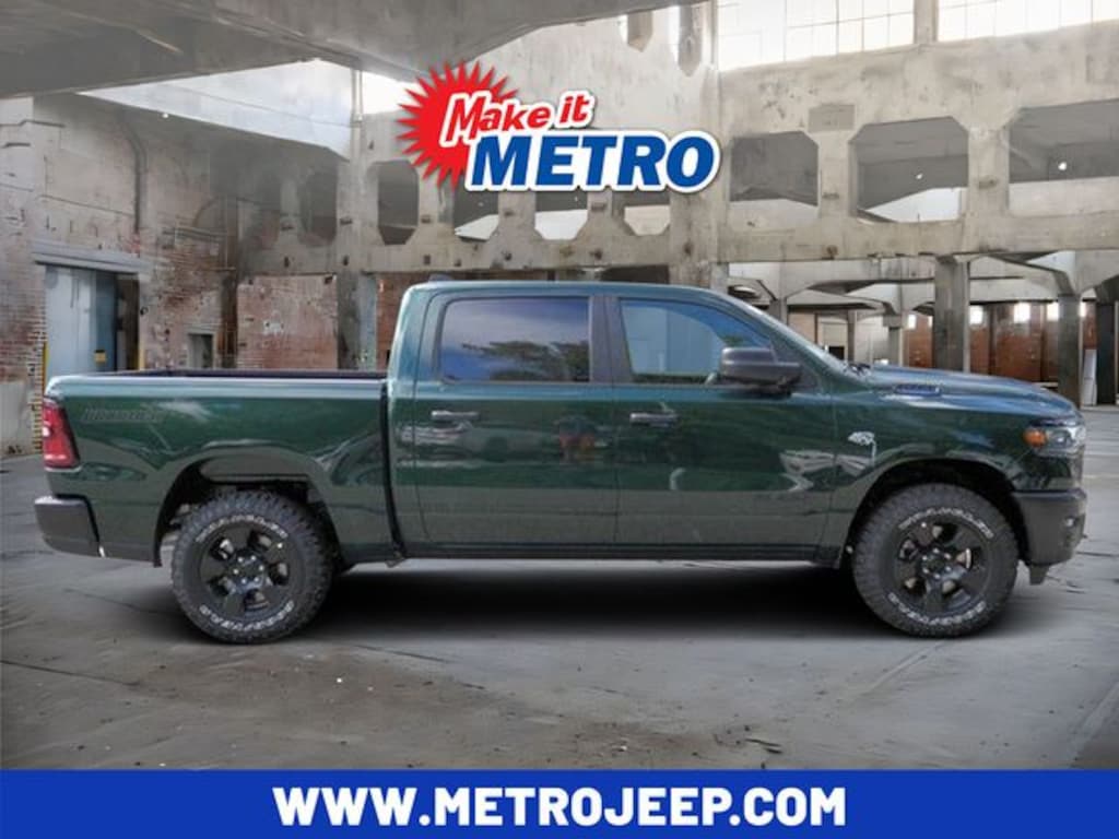New 2026 Ram 1500 WARLOCK CREW CAB 4X4 5'7 BOX Pickup
