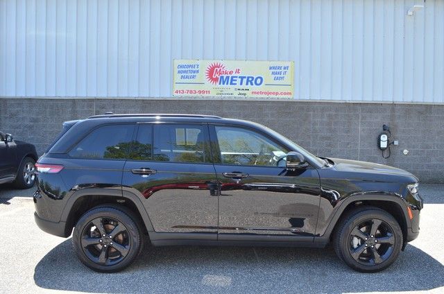 2023 Jeep Grand Cherokee Limited - Photo 9