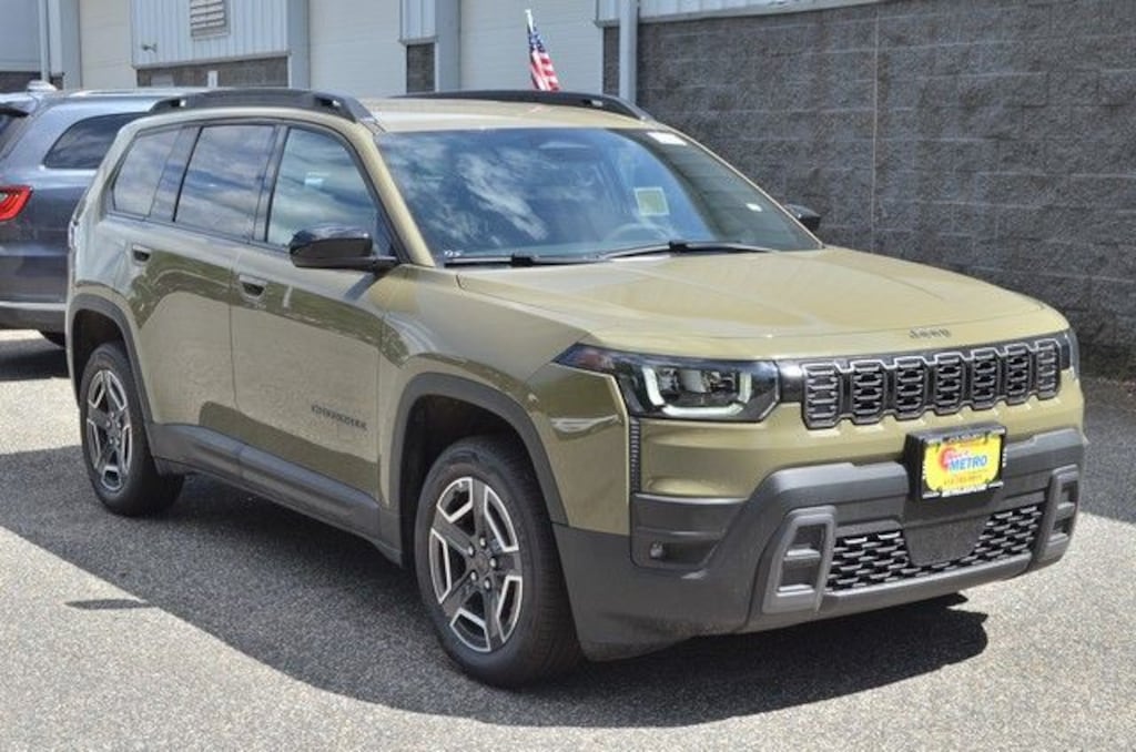 New 2026 Jeep Cherokee LAREDO 4X4 Sport Utility