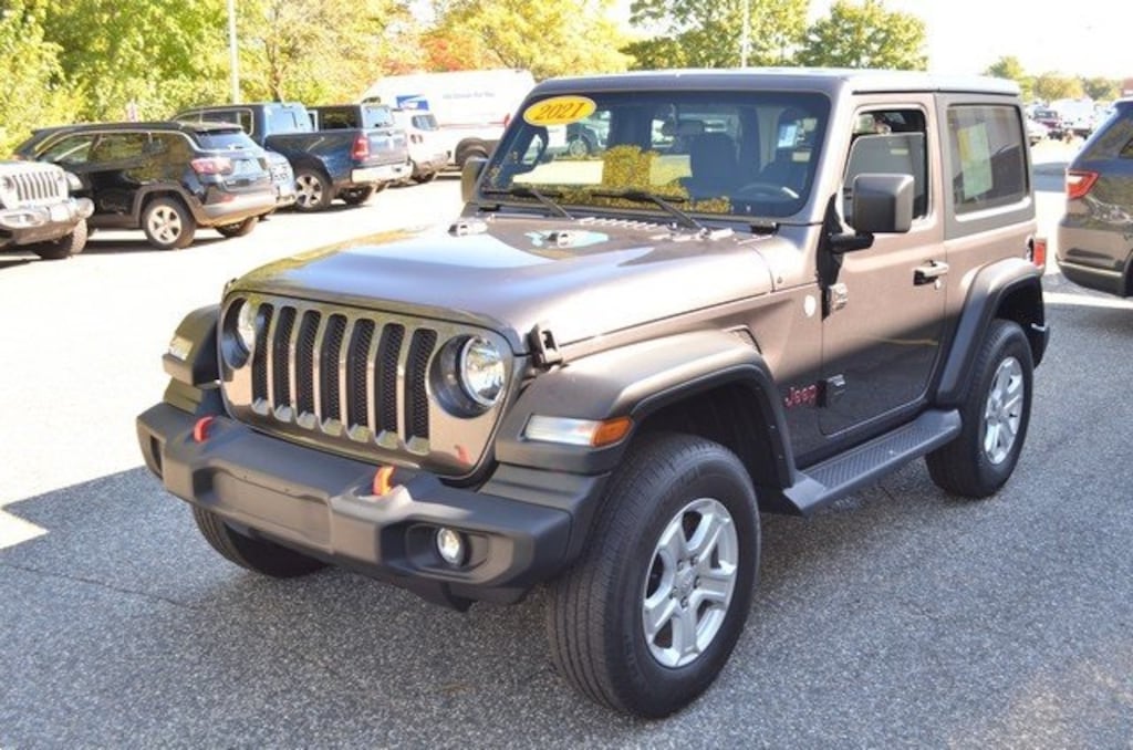 Used 2021 Jeep Wrangler Sport SUV