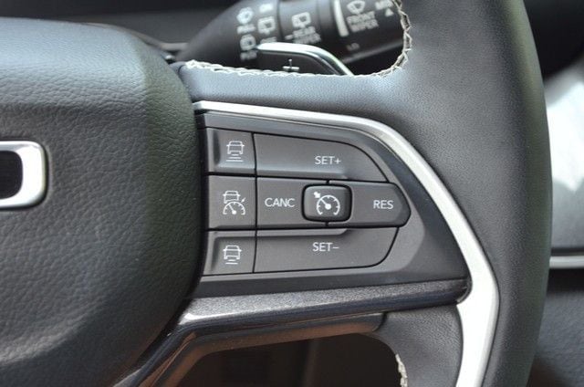 2023 Jeep Grand Cherokee Altitude - Photo 21