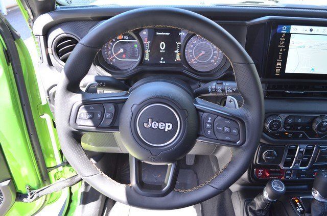 2025 Jeep Wrangler 4-Door Rubicon 392 Final Edition - Photo 18