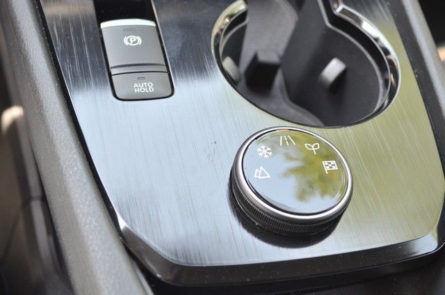 2024 Nissan Rogue SV - Photo 28