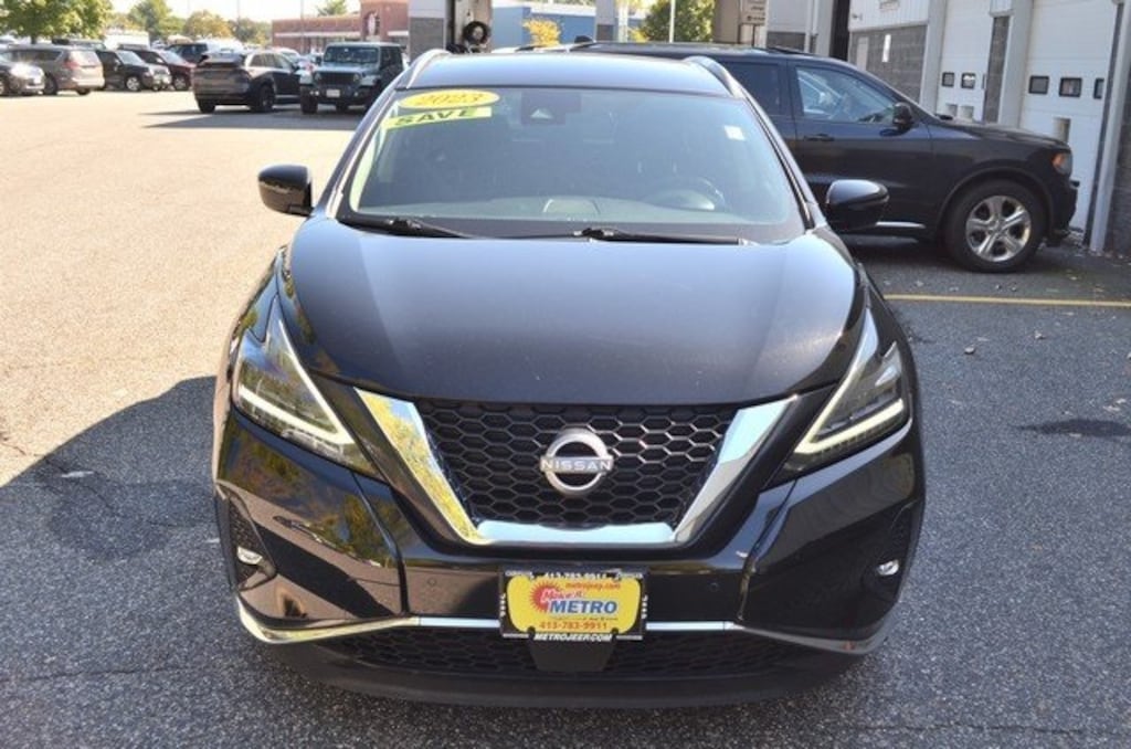 Used 2023 Nissan Murano SV SUV