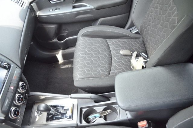 2025 Mitsubishi Outlander Sport - Photo 25