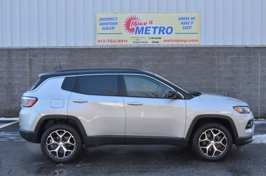 Used 2024 Jeep Compass Limited SUV
