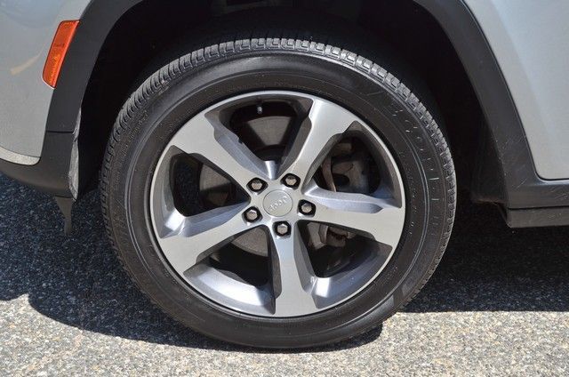 2023 Jeep Grand Cherokee L Limited - Photo 13