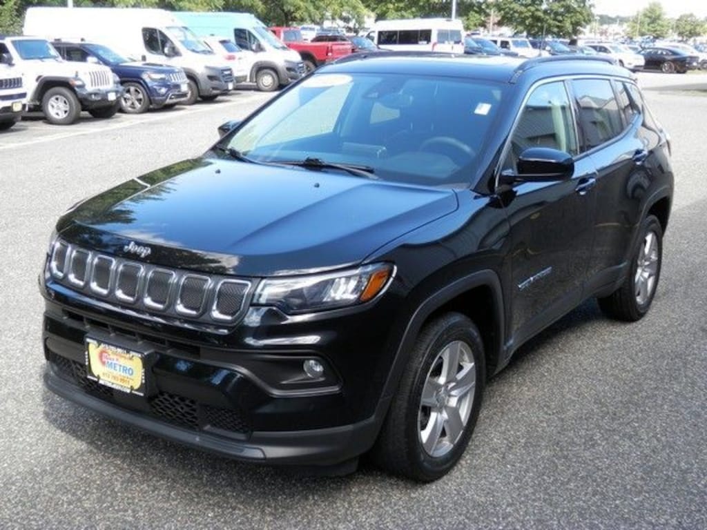 Used 2022 Jeep Compass Latitude SUV