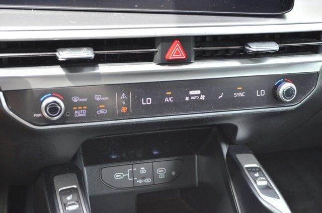 Photo 32