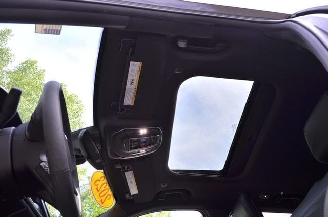 2023 Jeep Grand Cherokee Altitude - Photo 34