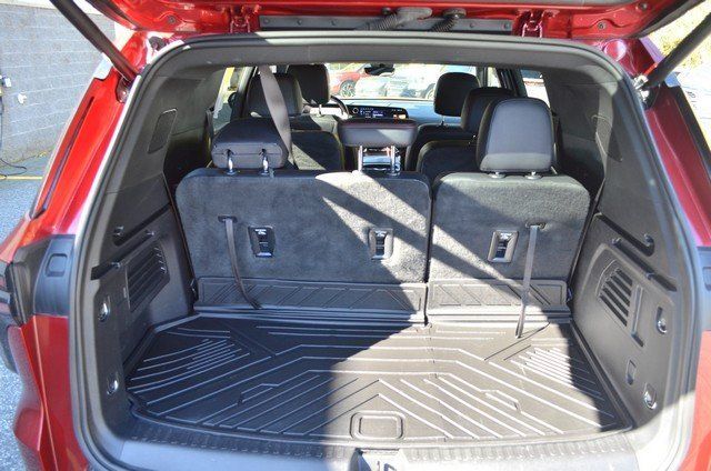 2024 Chevrolet Traverse Z71 - Photo 37