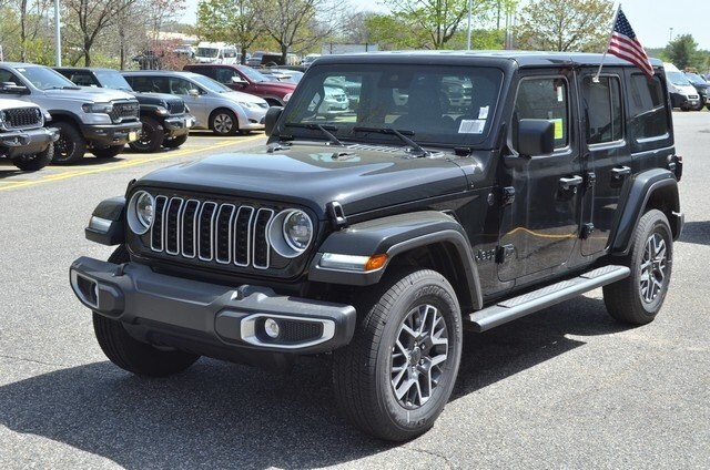 2025 Jeep Wrangler Sahara photo 4