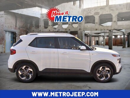 2024 Hyundai Venue SEL SUV