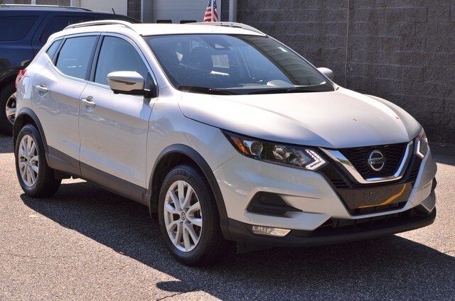 2022 Nissan Rogue Sport SV photo 2
