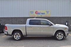 2026 Ram 1500 BIG HORN CREW CAB 4X4 5'7 BOX Pickup