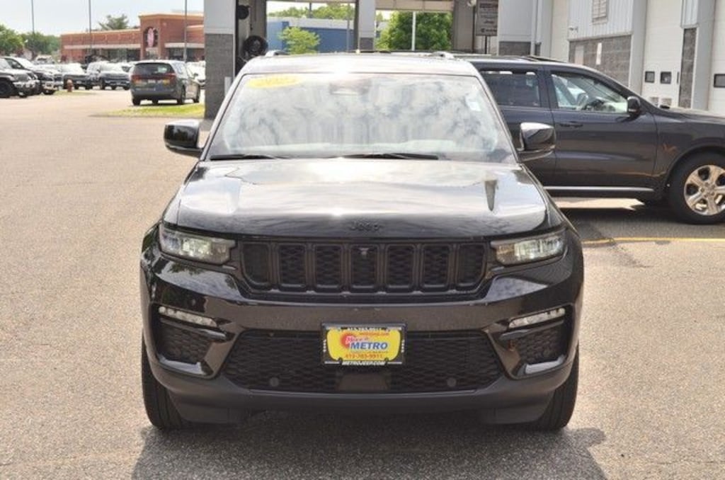 Used 2023 Jeep Grand Cherokee